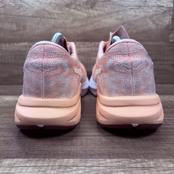 Asics Dynablast 3 Pink Womens US Size 8 EUR 38.5 1012B289 Running Shoes - Picture 4 of 10